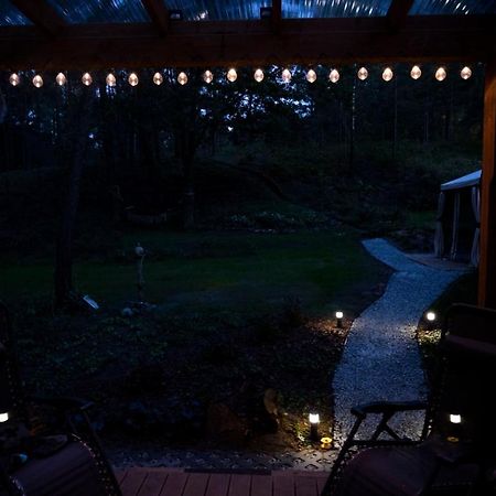 Uroczy Maly Domek Na Lesnej Dzialce - Losiowka Losie Buitenkant foto